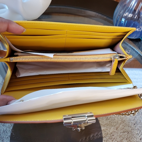 RARE MCM Crossbody PATRICIA Crocodile Wallet - Picture 4 of 8